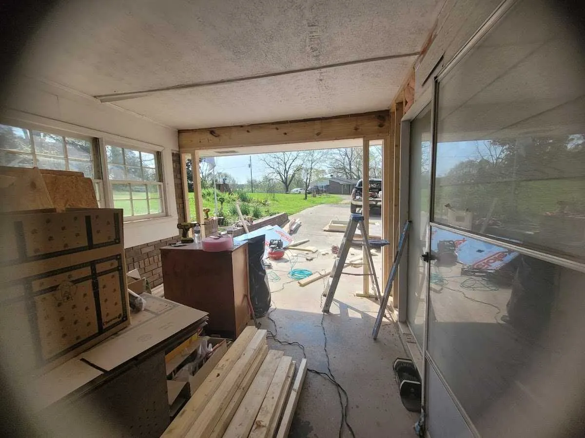 Air movers and dehumidifier for Water Mitigation Services in West Miami